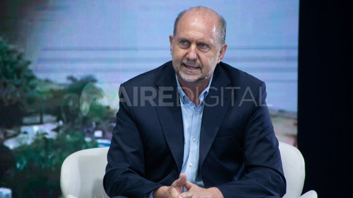 El gobernador Omar Perotti necesita la cooperaci&oacute;n de las fuerzas federales para detener a las bancas narco en Rosario.