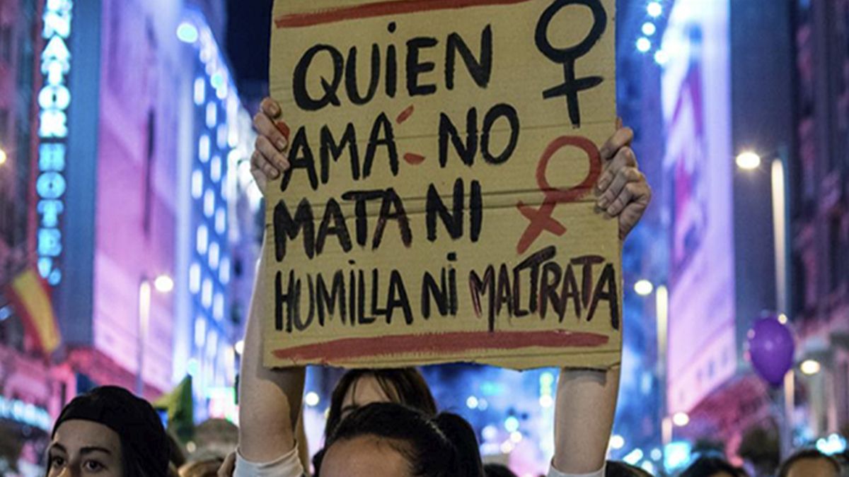 Lo denunció por violencia de género, le pusieron una tobillera electrónica y lo obligaron a mudarse