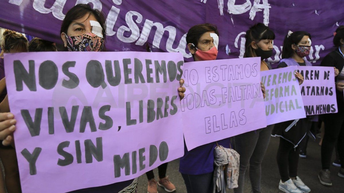 Los movimientos feministas reclaman que el Estado y sus instituciones se comprometan a garantizar una vida libre de violencias