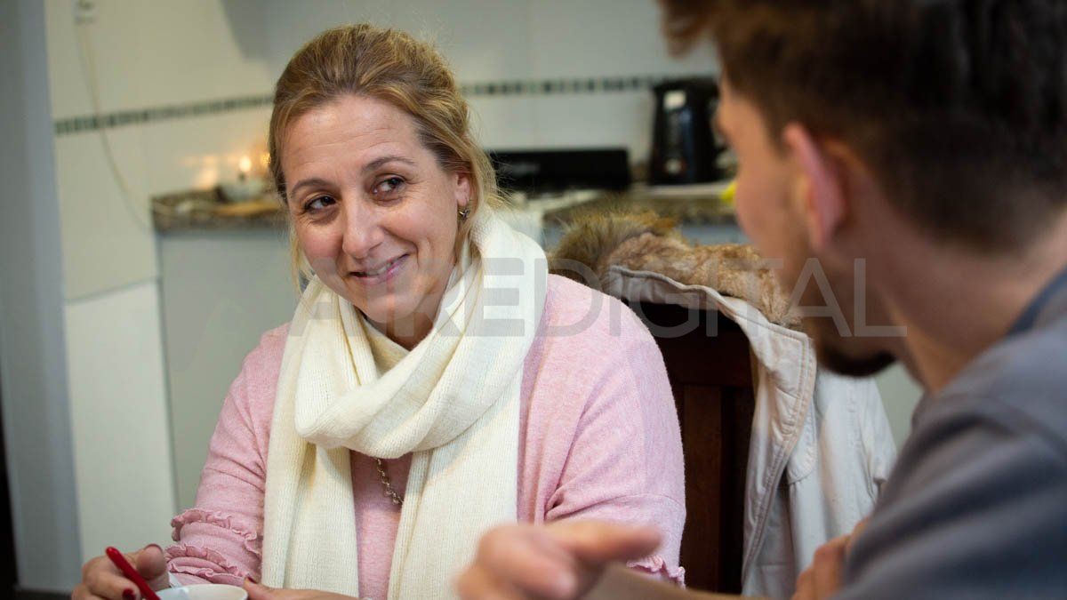 Janina Ludueña trabaja en el 107, en la terapia intensiva de un sanatorio privado de la ciudad y en un centro de diálisis. Su consigna es el trabajo en equipo.