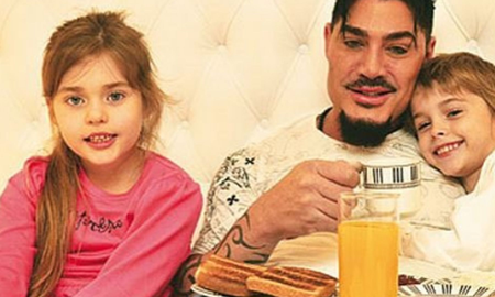 Felipe Fort habló de su papá y emocionó a todos. Felipe Fort habló de su papá y emocionó a todos.