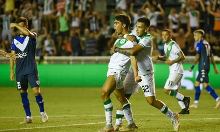 banfield vencio a velez en el debut de dabove banfield vencio a velez en el debut de dabove