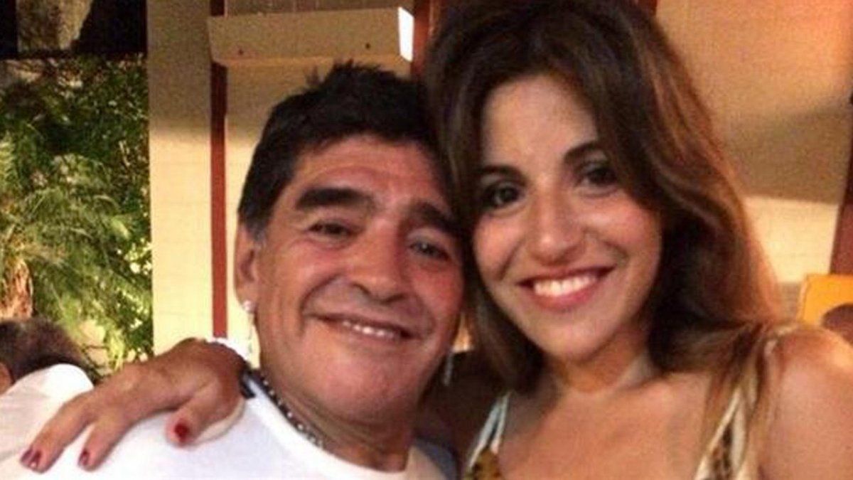 Giannina Maradona y su preocupación por la salud de Diego.