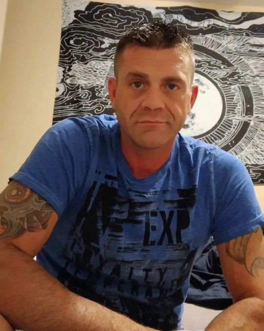 Joel Morrison hizo el descubrimiento espeluznante en el cementerio católico de San José en Sacramento, California.Jam Press / @ kaitlynnerbeznik