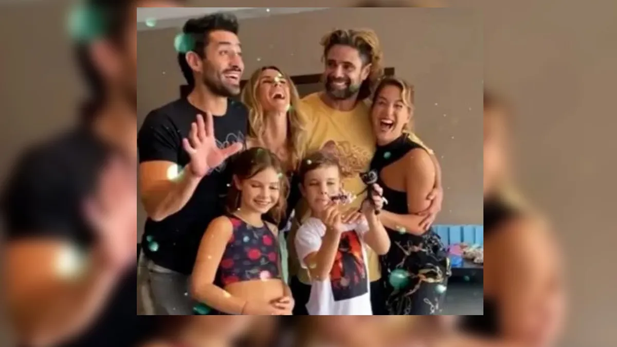 Sabrina Rojas y Luciano Castro habían intentado ensamblar la familia junto a Flor Vigna y el Tucu López. Sabrina Rojas y Luciano Castro habían intentado ensamblar la familia junto a Flor Vigna y el Tucu López.