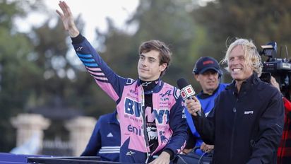 Franco Colapinto la rompió en Buenos Aires: manejó un F1 y la 