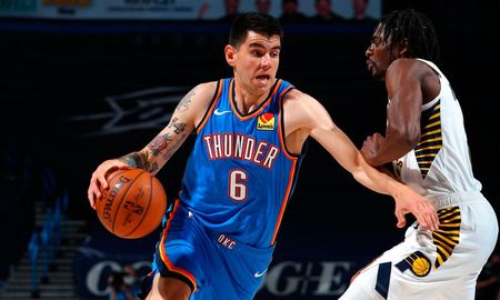 Gabriel Deck tuvo un buen segunda partido en la NBA, a pesar de que Oklahoma City Thunder cayó de manera estrepitosa con Indiana Pacers. Gabriel Deck tuvo un buen segunda partido en la NBA, a pesar de que Oklahoma City Thunder cayó de manera estrepitosa con Indiana Pacers.
