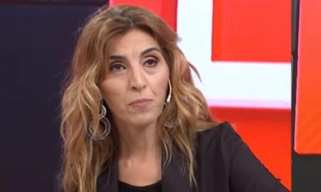 Karina Iavícoli abandonó el programa de Ángel de Brito para formar parte de Intrusos. Karina Iavícoli abandonó el programa de Ángel de Brito para formar parte de Intrusos.
