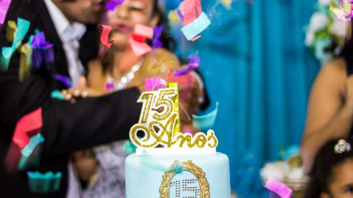 Invitó a su fiesta de 15 y no fue nadie