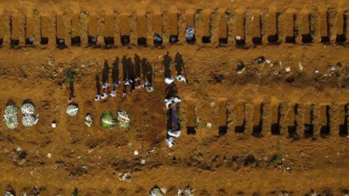 El país sudamericano suma casi 13 millones de casos desde que comenzó la pandemia, mientras que el número oficial de muertos aumentó a 325.284, según datos de la cartera sanitaria.
