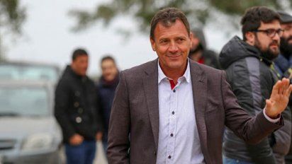El intendente de la ciudad de San Lorenzo, Leonardo Raimundo sostuvo que la medida anunciada por el gobierno provincial es un golpe muy duro para el sector comercial que habían logrado, tras el cierre de varios meses, una reapertura parcial.