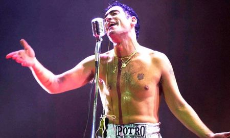 Rodrigo murió el 24 de junio de 2000, a los 27 años. Rodrigo murió el 24 de junio de 2000, a los 27 años.