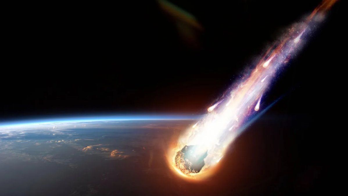 Según indican los científicos este megacometa tiene un diámetro estimado entre 100 y 200 kilómetros. 