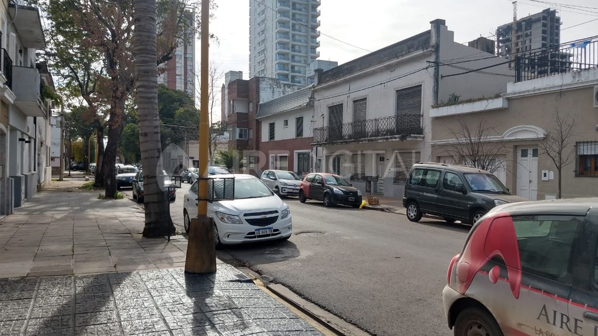 Entradera en el barrio Candioti survisibility