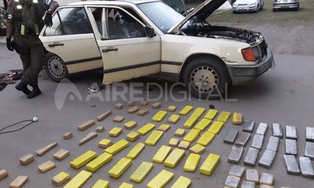 El material estupefaciente iba dividido en panes de diferentes formas. El material estupefaciente iba dividido en panes de diferentes formas.