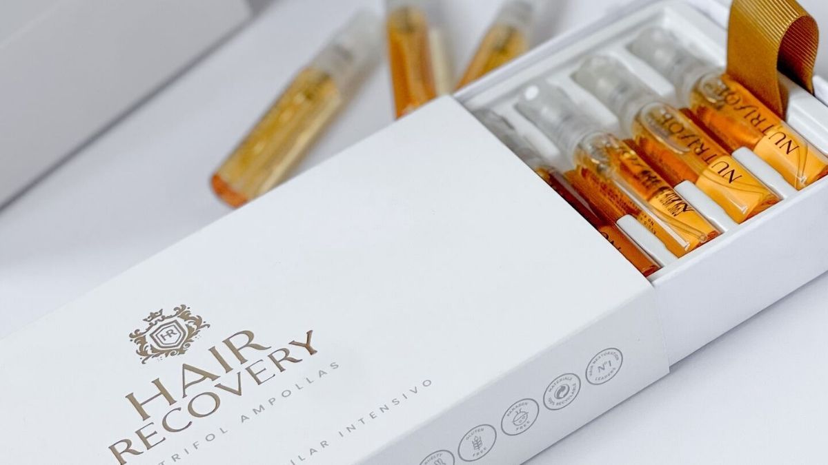 Royal Therapy es una completa línea de productos capilares diseñados para todo tipo de cabello y necesidad. Royal Therapy es una completa línea de productos capilares diseñados para todo tipo de cabello y necesidad.