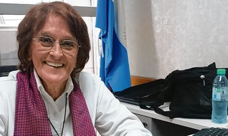 El velatorio de Alcira Argumedo se realizará desde las 12 en el Salón Pasos Perdidos del edificio del Congreso nacional. El velatorio de Alcira Argumedo se realizará desde las 12 en el Salón Pasos Perdidos del edificio del Congreso nacional.