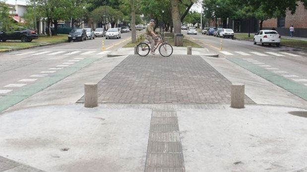 La Municipalidad anunció que construirá tres manda peatón en la Costanera de Santa Fe.&nbsp;