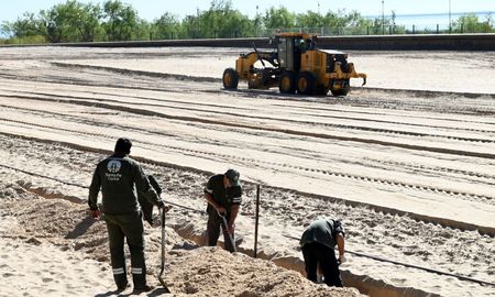 La Municipalidad de Santa Fe realiza la puesta en valor de la zona de playas. La Municipalidad de Santa Fe realiza la puesta en valor de la zona de playas.