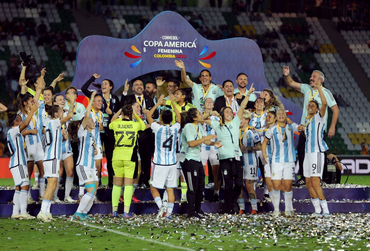 Argentina logró este viernes clasificarse por cuarta vez en su historia a un Mundial