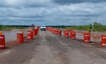 Tras cuatro días de tránsito interrumpido de la ruta 4 por el crecimiento del arroyo San Antonio, la APSV informó que habilitó la circulación para todo tipo de vehículos. Tras cuatro días de tránsito interrumpido de la ruta 4 por el crecimiento del arroyo San Antonio, la APSV informó que habilitó la circulación para todo tipo de vehículos.