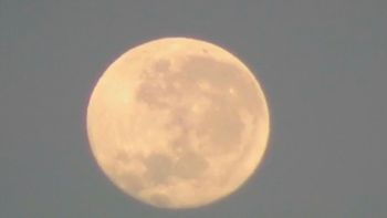 Así se vio la Luna llena en Santa Fe: fotos increíbles enviadas por la audiencia de AIRE