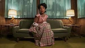 Mejor actriz invitada a una serie de drama.