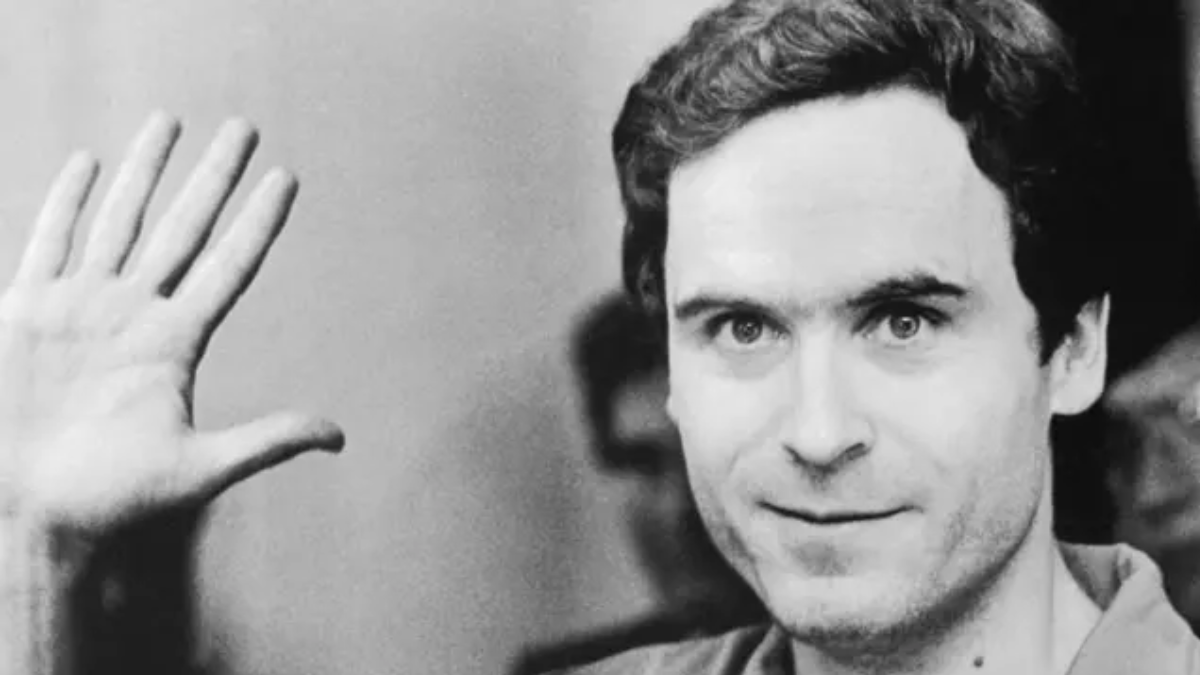 Ted Bundy mató a decenas de mujeres y fue ejecutado en 1989. Ted Bundy mató a decenas de mujeres y fue ejecutado en 1989.