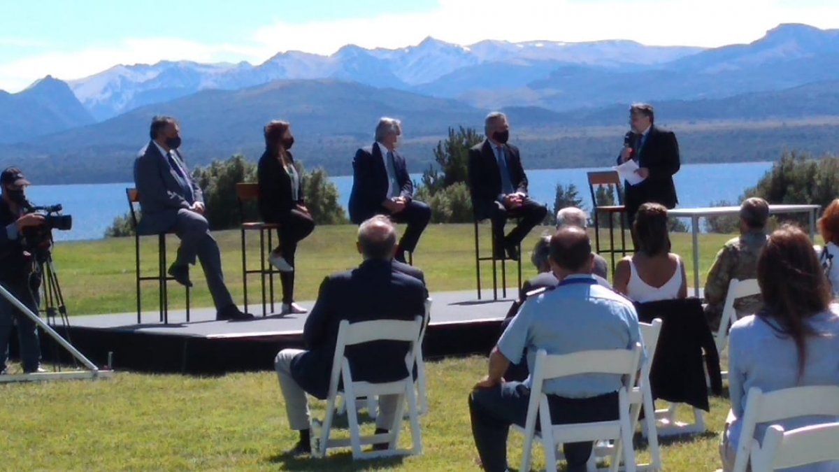 Alberto Fernández viajó a Bariloche este miércoles. 