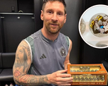 La fábrica santafesina de bolitas de los Campeones del Mundo cumplió su sueño y llegó a Lionel Messi. La fábrica santafesina de bolitas de los Campeones del Mundo cumplió su sueño y llegó a Lionel Messi.