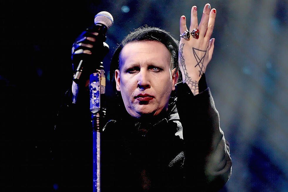 Manson tenía comportamientos amenazantes hacia ella.