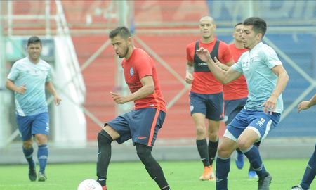 En el primer amistoso de San Lorenzo en la era Diego Dabove cayó ante Atlético Tucumán. En el primer amistoso de San Lorenzo en la era Diego Dabove cayó ante Atlético Tucumán.