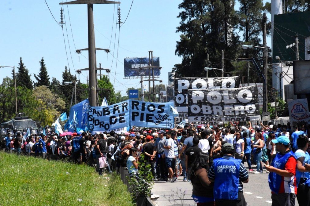 Jornada de piquetes y ollas populares en todo el país, con críticas a la CGT