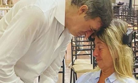 Una imagen dice más que mil palabras, el emotivo encuentro de Esteban Bullrich con una mujer que también tiene ELA Una imagen dice más que mil palabras, el emotivo encuentro de Esteban Bullrich con una mujer que también tiene ELA
