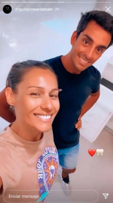 Pampita recibió el alta y fue a visitar a su hermano al consultorio.