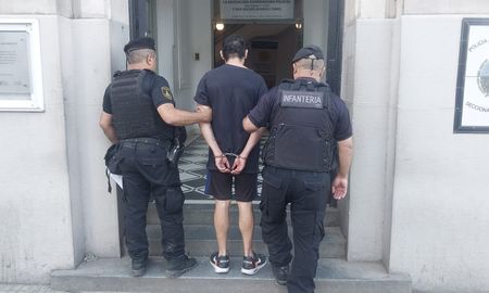 Se trata de Martín Cardozo, de 32 años, quien se encontraba deambulando por las calles del noroeste de la ciudad de Santa Fe. Se trata de Martín Cardozo, de 32 años, quien se encontraba deambulando por las calles del noroeste de la ciudad de Santa Fe.
