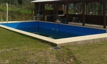 Un niño santafesino de 5 años, oriundo de la murió ahogado tras caer a una pileta de la localidad de Los Alisos, en la provincia de Jujuy, Un niño santafesino de 5 años, oriundo de la murió ahogado tras caer a una pileta de la localidad de Los Alisos, en la provincia de Jujuy,