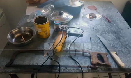 En el lugar incautaron las armas que habría utilizado en el crimen. En el lugar incautaron las armas que habría utilizado en el crimen.