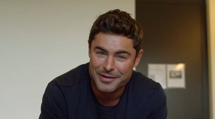 El día que Zac Efron impactó a todos con su nueva cara.