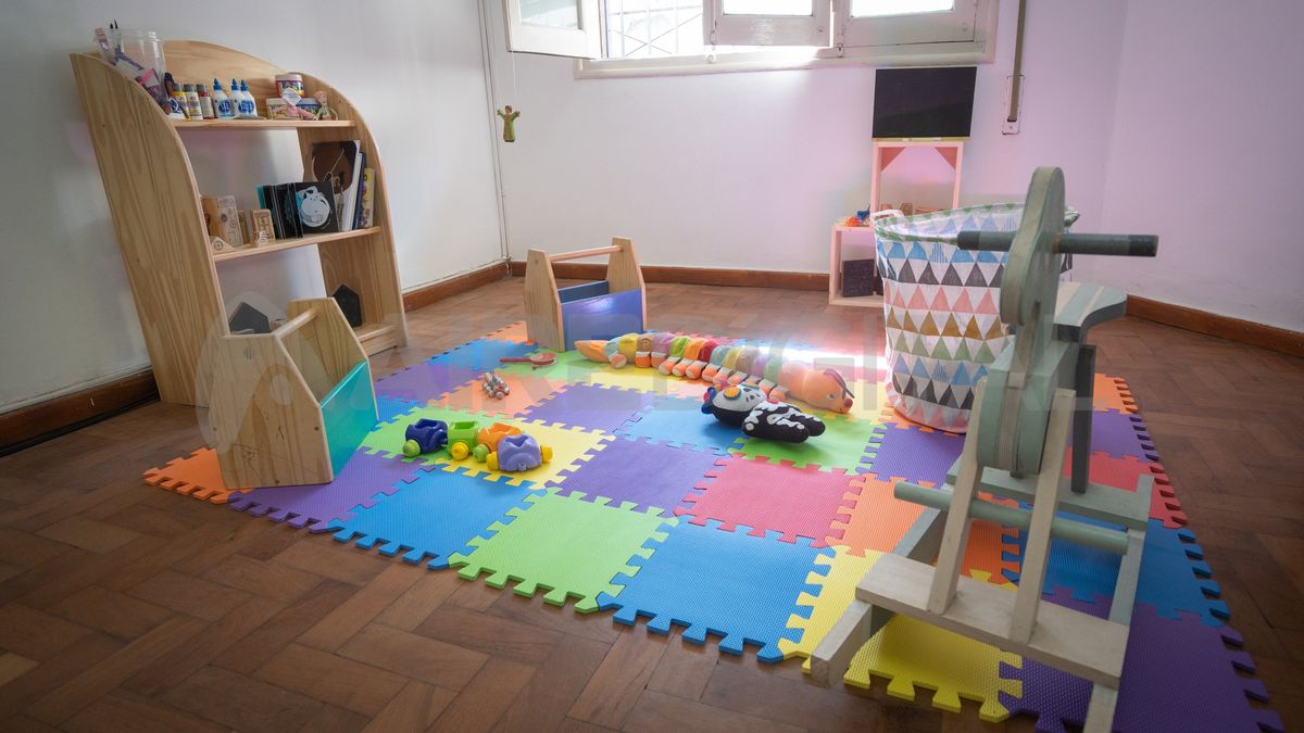 La vivienda tiene capacidad para alojar a 15 personas entre adultos y niños.