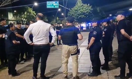Así fueron los controles policiales en la Navidad santafesina. Así fueron los controles policiales en la Navidad santafesina.