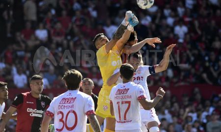 Sebastián Moyano, en el empate de Unión vs. Newells por la Copa de la Liga. Sebastián Moyano, en el empate de Unión vs. Newells por la Copa de la Liga.