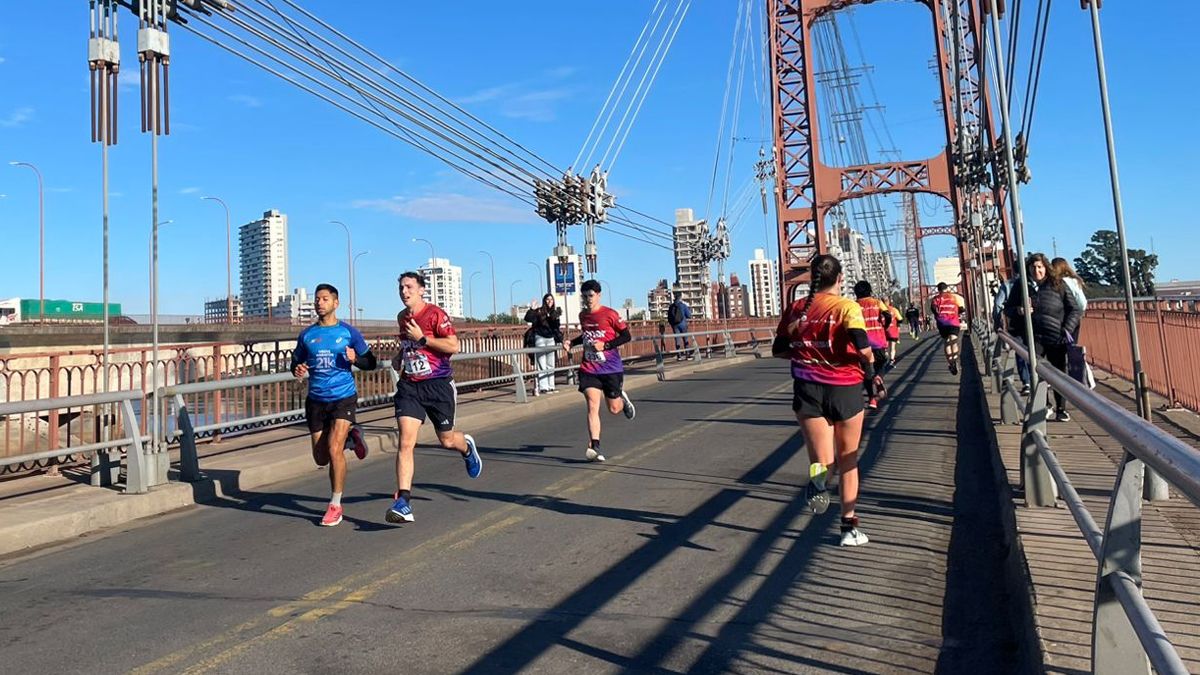 El 31% de los adultos y el 80% de los adolescentes no alcanzan los niveles recomendados de actividad física.