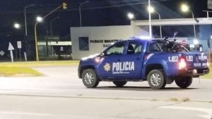 Accidente fatal en Sauce Viejo: un motociclista murió tras chocar contra un camión en el acceso al Parque Industrial