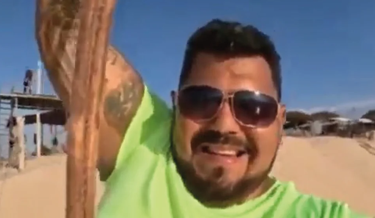 Sergio Murilo cayó desde una altura considerable cuando registraba el momento con su celular.