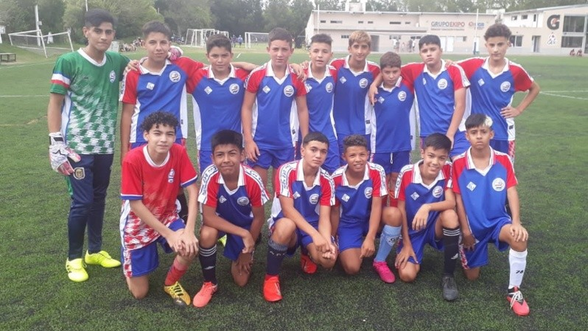 Independiente terminó de saldar la deuda que tenía por el pase del mediocampista Pablo Pérez con el Country Club de San José por los derechos de formación. Esta semana se abonó la última cuota pendiente.