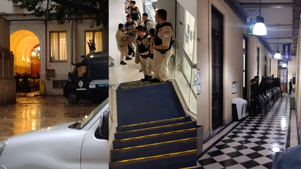 Protesta de ATE: policías armados en edificios públicos. Protesta de ATE: policías armados en edificios públicos.