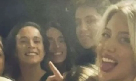 Vieron a Wanda Nara en un boliche con un jugador de Boca: las fotos Vieron a Wanda Nara en un boliche con un jugador de Boca: las fotos