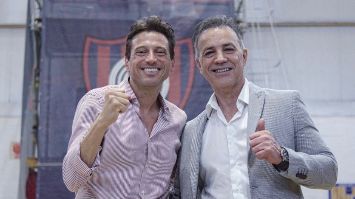 Navarro es el nuevo presidente interino de San Lorenzo, tras el pedido de licencia de Moretti. Navarro es el nuevo presidente interino de San Lorenzo, tras el pedido de licencia de Moretti.