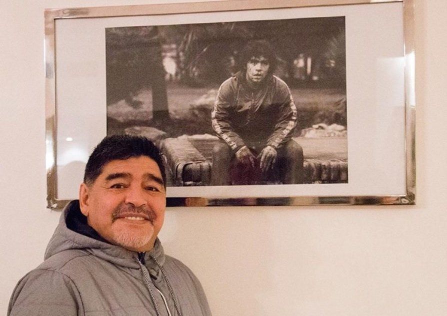 La dirigencia de Gimnasia reactivó el plan Maradona y Diego se expresó en las redes